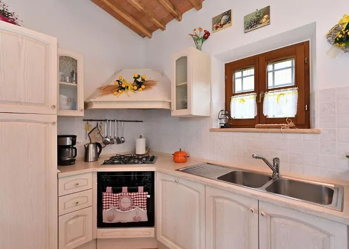 Il Girasole Вилла Кастельнуово-Берарденга